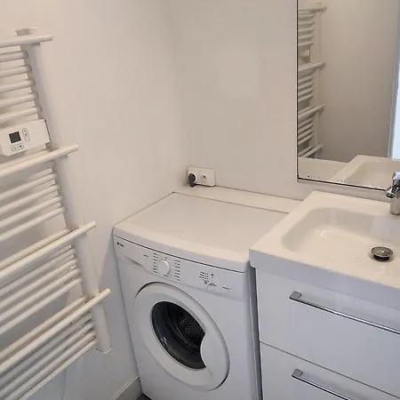 Апартаменти Graziella 422 *